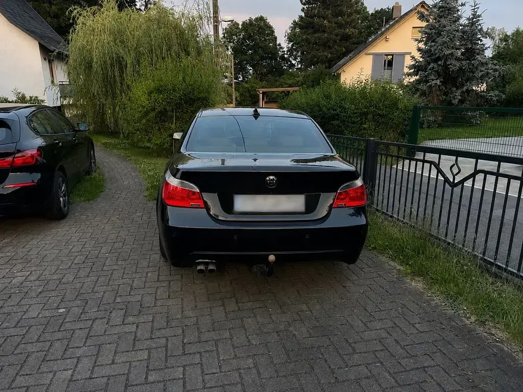 Gebraucht BMW 530 Performance 231 PS (169 kW) 2003 Schwarz Limousine