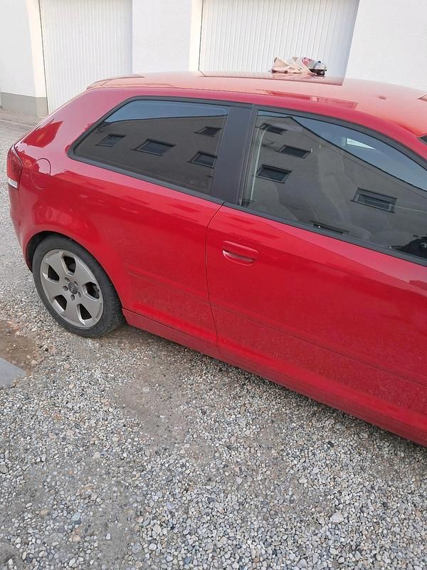 Gebraucht Audi A3 160 PS (117 kW) 2007 Rot Kleinwagen