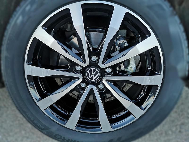 Neu VW Multivan 245 PS (180 kW) 2025 Van