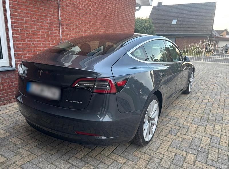 Gebraucht Tesla Model 3 Long Range AWD 324 kW (441 PS) 2019 Grau Limousine