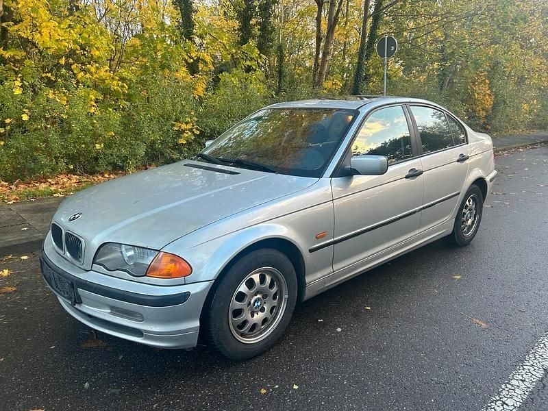 Silber Gebraucht 2000 BMW 316 Limousine | 999 € (Guter Preis) - Bild 1/4