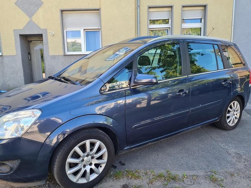 Blau Gebraucht 2008 Opel Zafira Van / Kleinbus | 2.700 € (Fairer Preis) - Bild 1/4