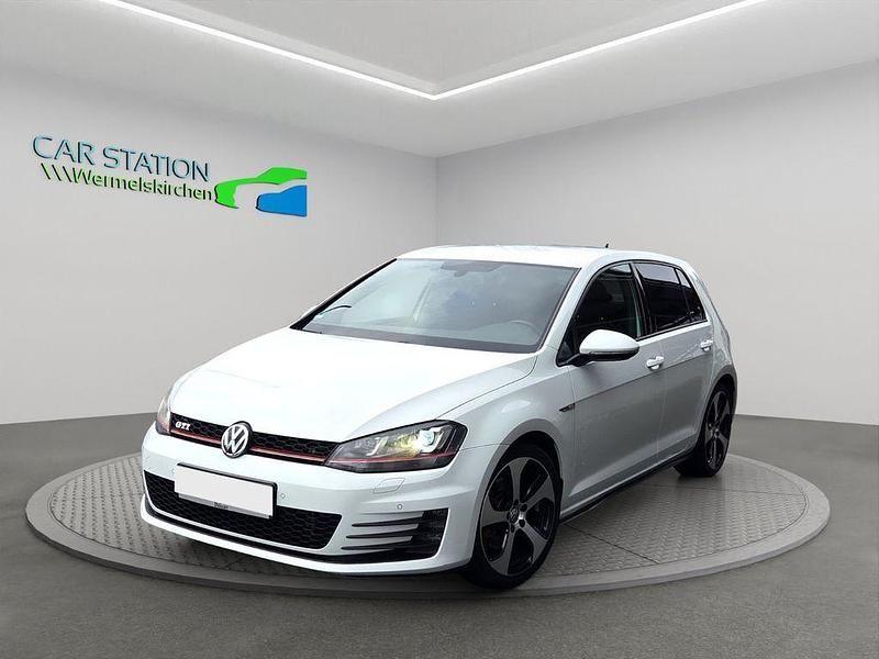 Gebraucht VW Golf VII GTI 220 PS (161 kW) 2016 Pure white Limousine