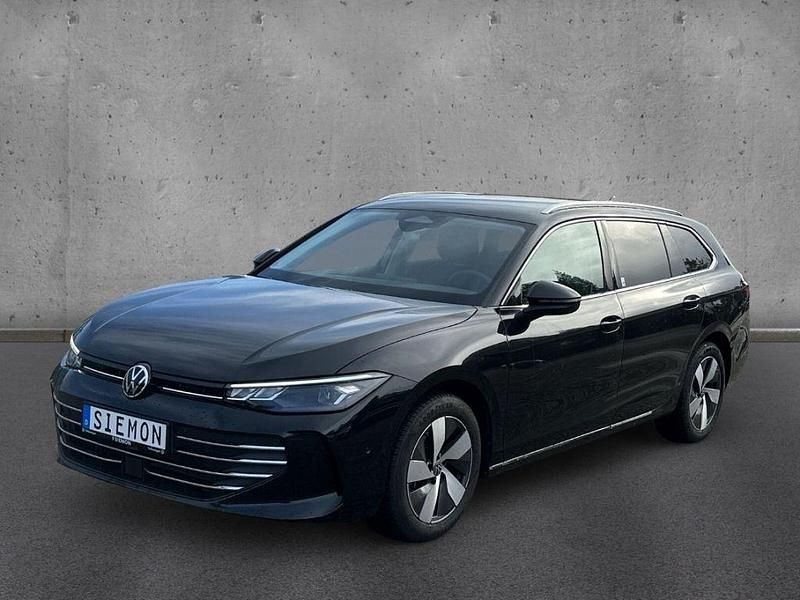 Schwarz Gebraucht 2025 VW Passat IQ Drive Kombi | 34.930 € (Fairer Preis) - Bild 1/4