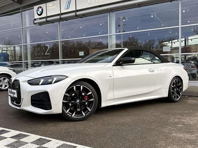 Gebraucht BMW 440 387 PS (284 kW) 2025 Mineralweiss Cabrio