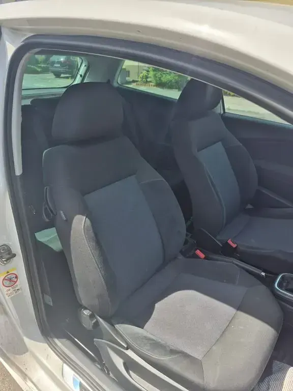 Gebraucht VW Polo Trendline 60 PS (44 kW) 2012 Weiß Kleinwagen