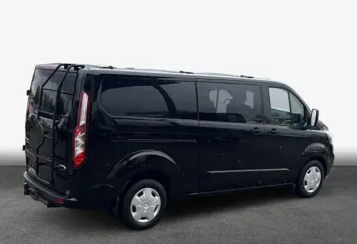 Usado Ford Transit Custom Trend 170 HP (125 kW) 2021 Preto Van