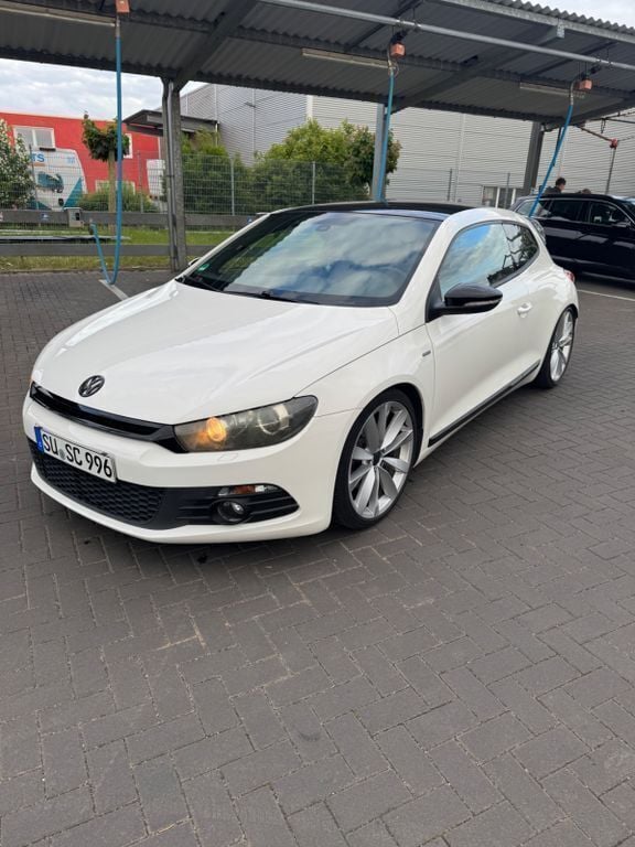 Weiß Gebraucht 2012 VW Scirocco Match Coupé | 8.000 € (Guter Preis) - Bild 1/4