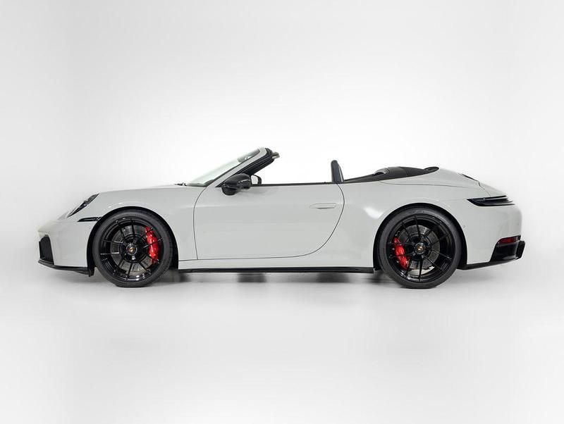 Gebraucht Porsche 911 541 PS (397 kW) 2025 Grau Cabrio