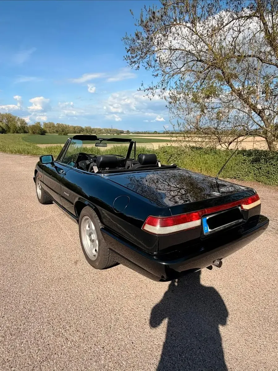 Gebraucht Alfa Romeo Spider 120 PS (88 kW) 1992 Schwarz Cabrio
