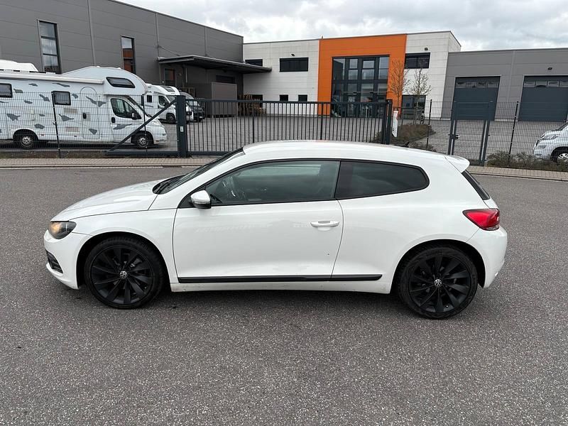 Gebraucht VW Scirocco 200 PS (147 kW) 2009 Weiß Coupé