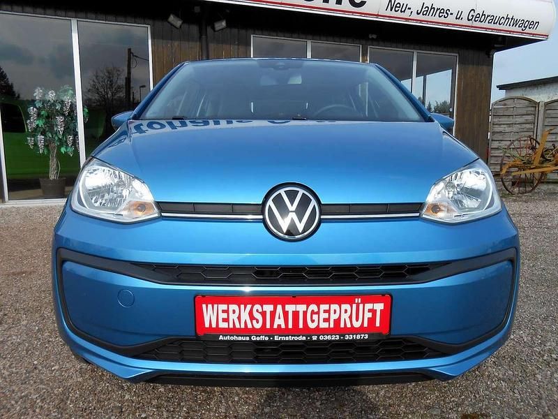Usata VW up! 68 CV (50 kW) 2020 Blu Utilitaria
