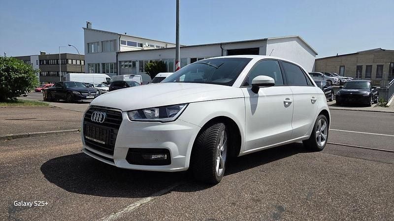 Gebraucht Audi A1 Sportback Design 82 PS (60 kW) 2016 Weiß Kleinwagen
