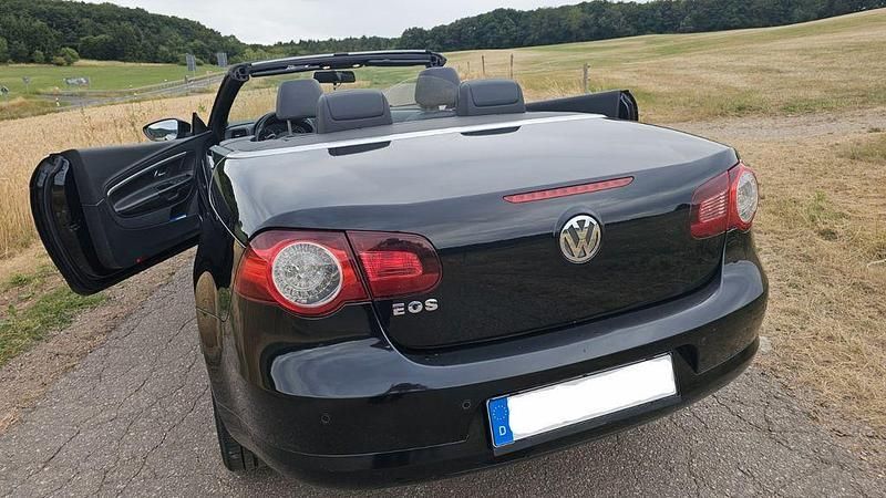 Schwarz Gebraucht 2010 VW Eos GT Cabrio | 6.500 € - Bild 1/4