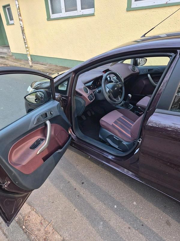 Gebraucht Ford Fiesta 86 PS (63 kW) 2009 Kleinwagen
