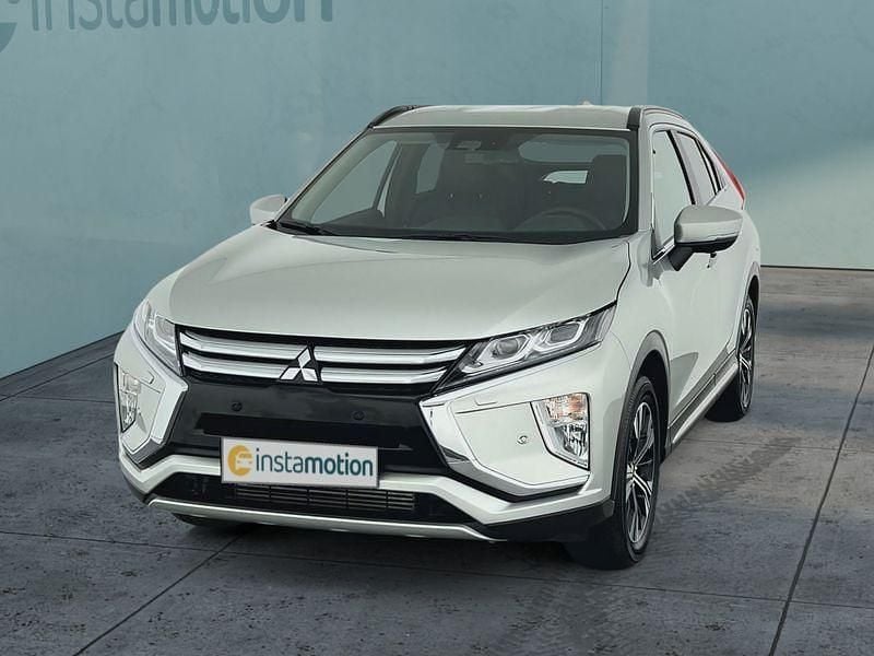 Silber Gebraucht 2020 Mitsubishi Eclipse Cross SUV | 19.099 € (Guter Preis) - Bild 1/4