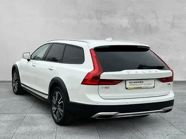 Gebraucht Volvo V90 CC Pro 250 PS (183 kW) 2019 Weiß Kombi