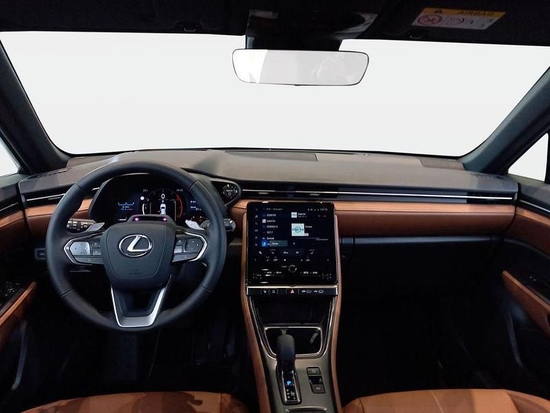 Neu Lexus LBX 136 PS (100 kW) 2026 Weiß SUV