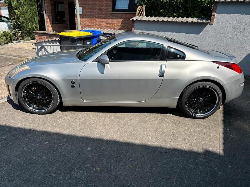 Silber Gebraucht 2003 Nissan 350Z Pack Coupé | 21.000 € (Fairer Preis) - Bild 1/4