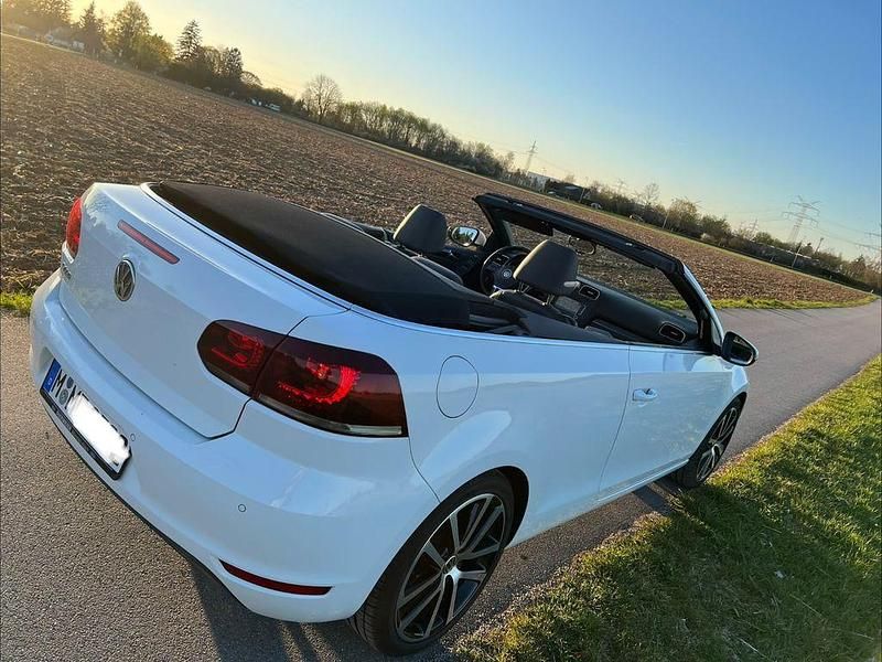 Gebraucht VW Golf 160 PS (117 kW) 2011 Weiß Cabrio