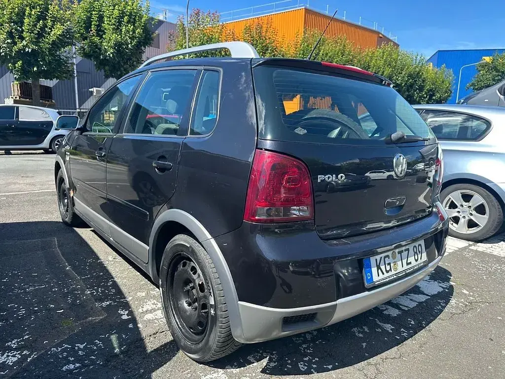 Gebraucht VW Polo 101 PS (74 kW) 2004 Schwarz Kleinwagen