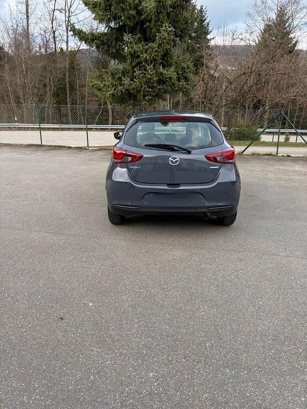 Gebraucht Mazda 2 90 PS (66 kW) 2021 Grau Kleinwagen