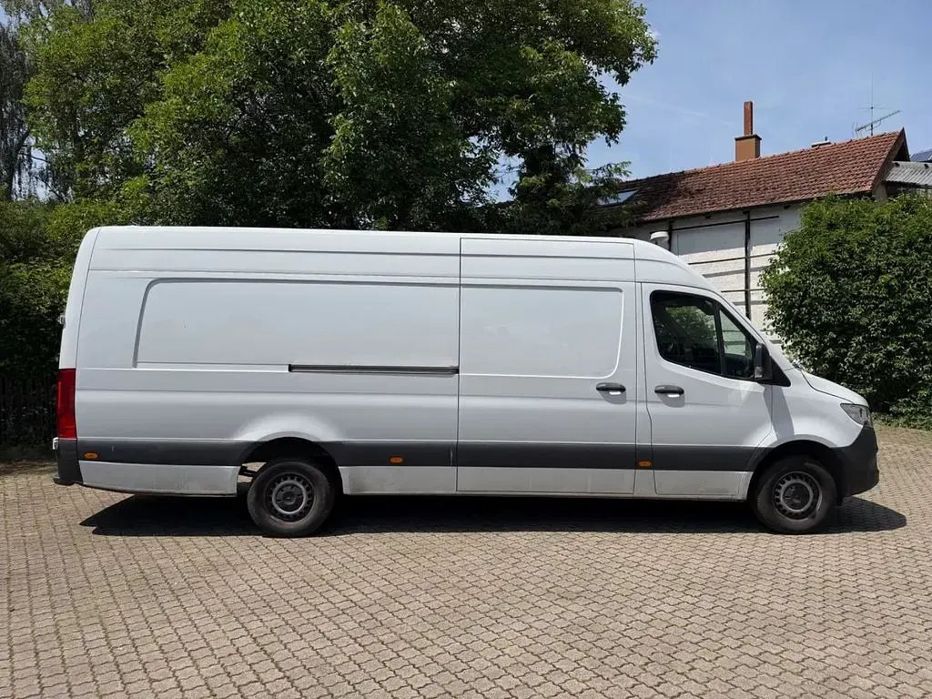 Gebraucht Mercedes Sprinter 170 PS (125 kW) 2023 Weiß Van