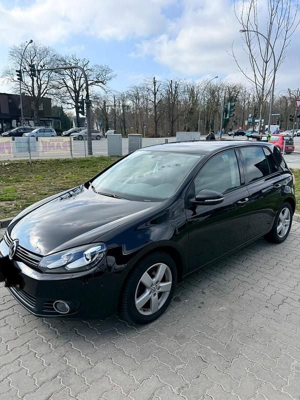 Gebraucht VW Golf VI Team 160 PS (117 kW) 2010 Schwarz Kleinwagen