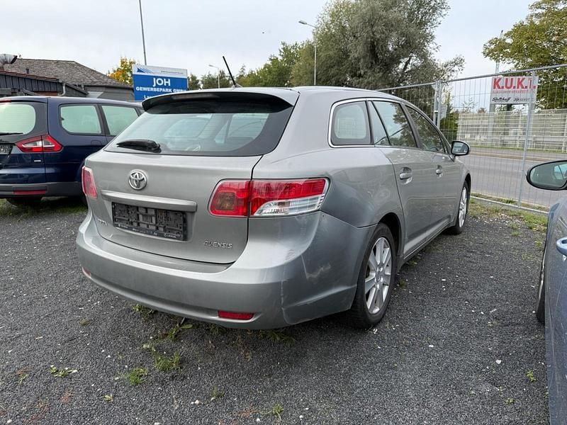 Gebraucht 2009 Toyota Avensis Kombi | 1.900 € (Superpreis) - Bild 1/4