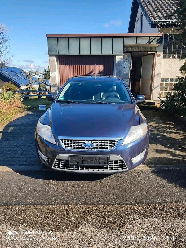 Gebraucht Ford Mondeo 140 PS (102 kW) 2009 Blau Limousine