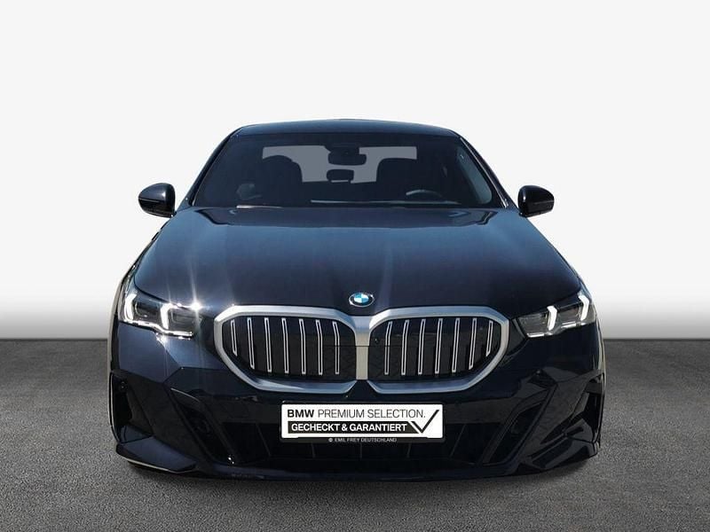 Gebraucht BMW 520 Performance 190 PS (139 kW) 2025 Schwarz Limousine