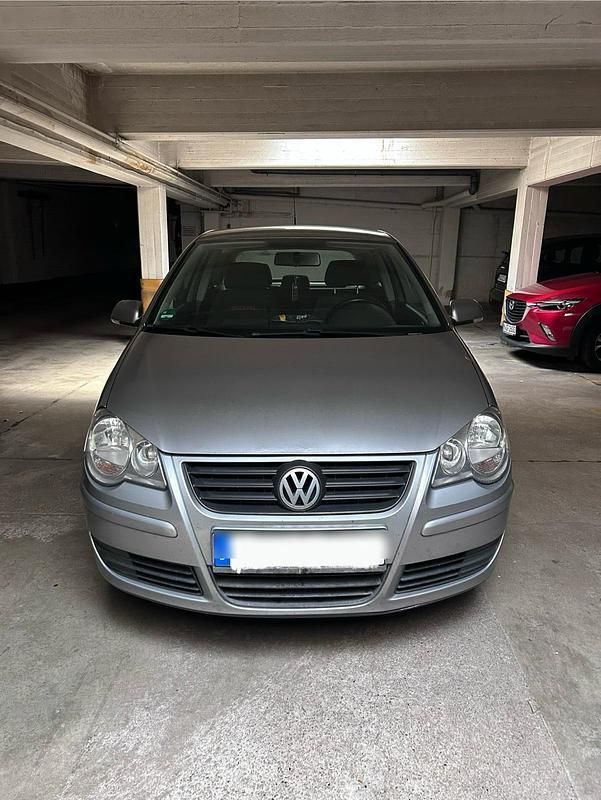 Grau Gebraucht 2006 VW Polo Kleinwagen | 1.200 € (Guter Preis) - Bild 1/4