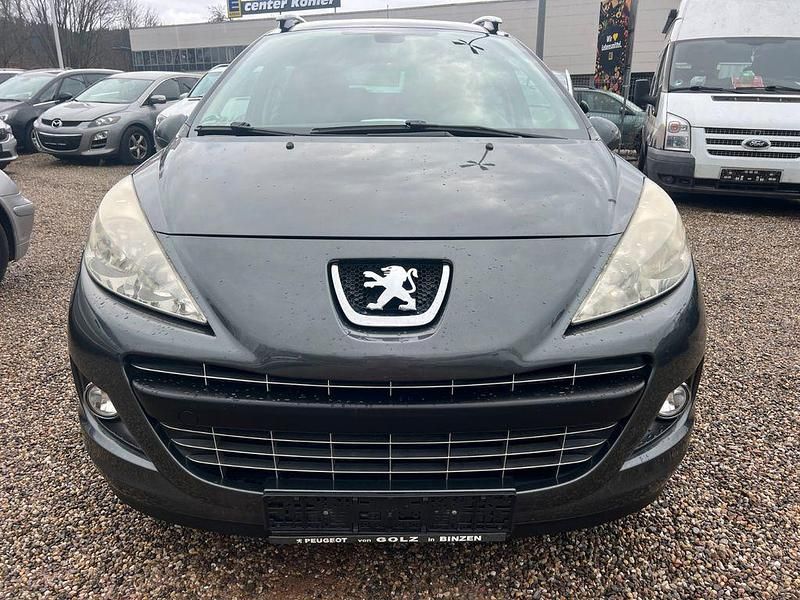 Gebraucht Peugeot 207 Family 95 PS (69 kW) 2012 Grau Kombi