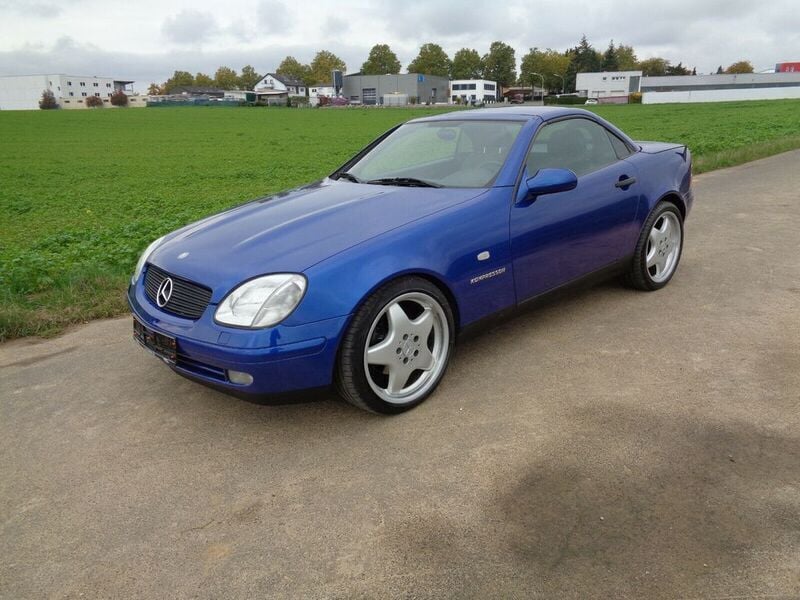 Blau metallic Gebraucht 1997 Mercedes SLK230 Cabrio | 4.990 € (Superpreis) - Bild 1/4