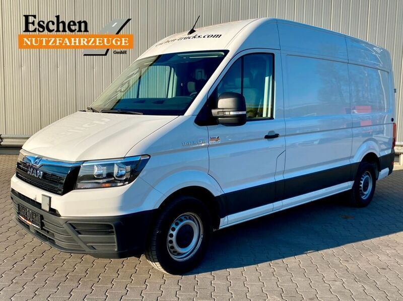 Weiß Gebraucht 2021 MAN TGE Van | 16.065 € (Guter Preis) - Bild 1/4