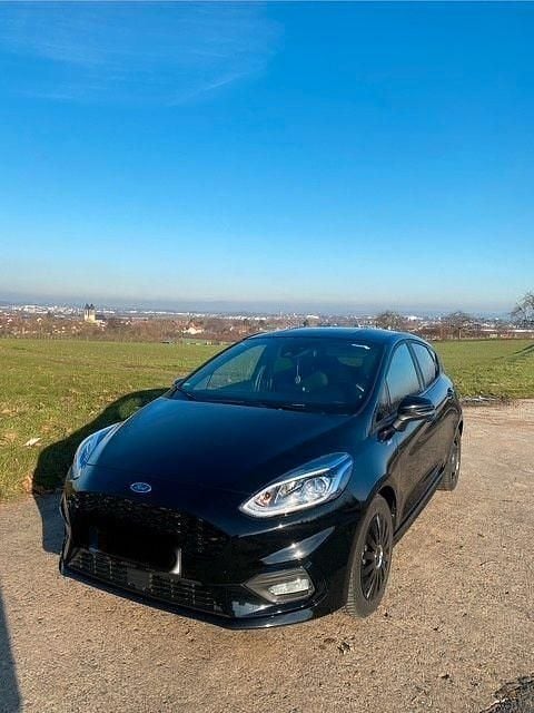 Gebraucht Ford Fiesta S 125 PS (91 kW) 2019 Schwarz Limousine
