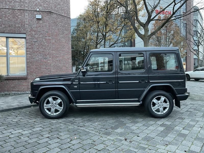 Schwarz Gebraucht 1998 Mercedes G500 SUV | 36.000 € (Fairer Preis) - Bild 1/4