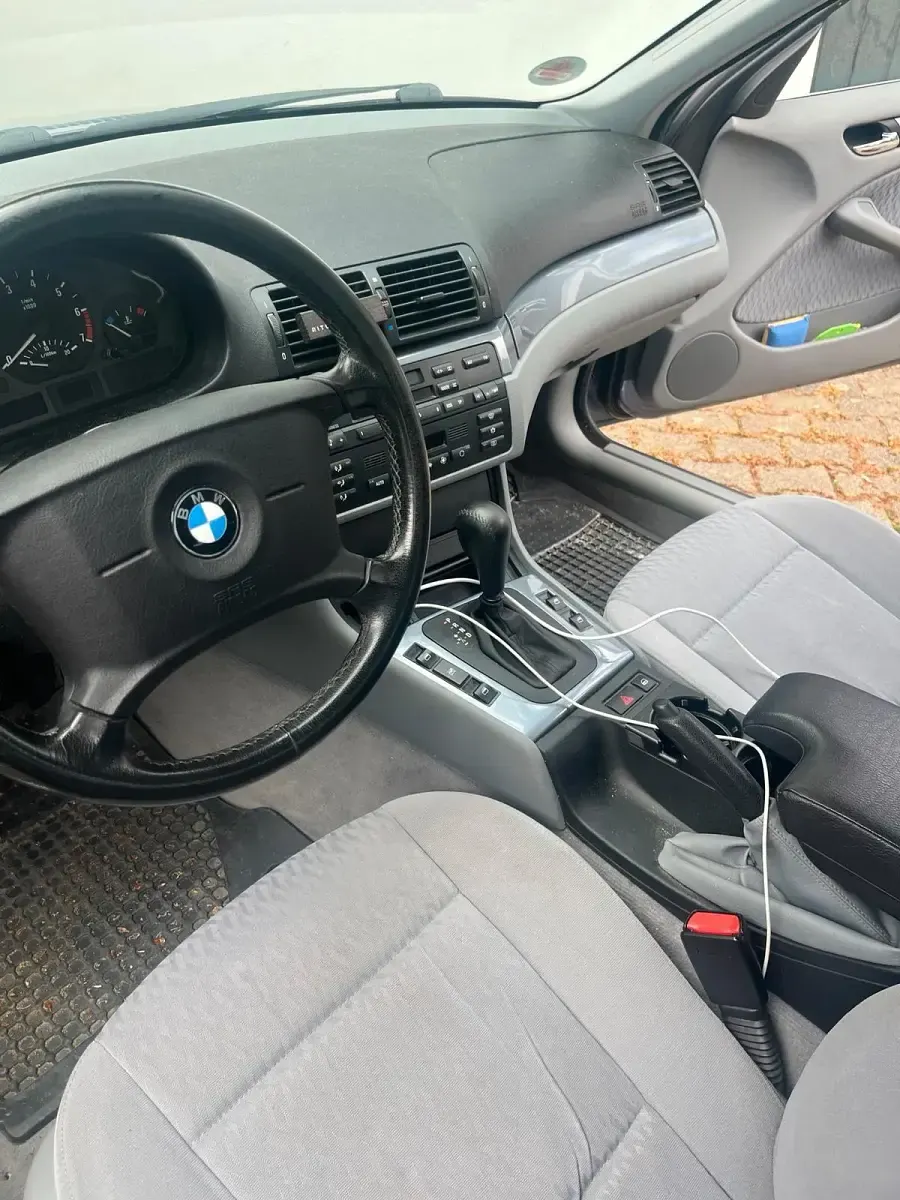 Second-hand BMW 320 150 CP (110 kW) 1998 Andere farben Berlinǎ
