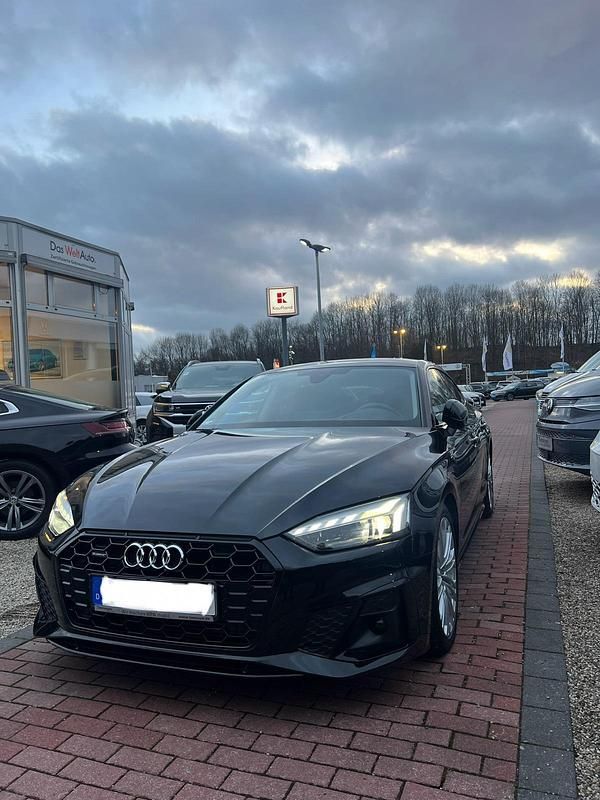Schwarz Gebraucht 2023 Audi A5 Ambiente Limousine | 37.000 € (Fairer Preis) - Bild 1/4