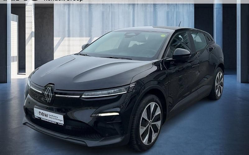 Gebraucht Renault Megane E-Tech Equilibre 96 kW (131 PS) 2022 Blackpearlschwarz Limousine