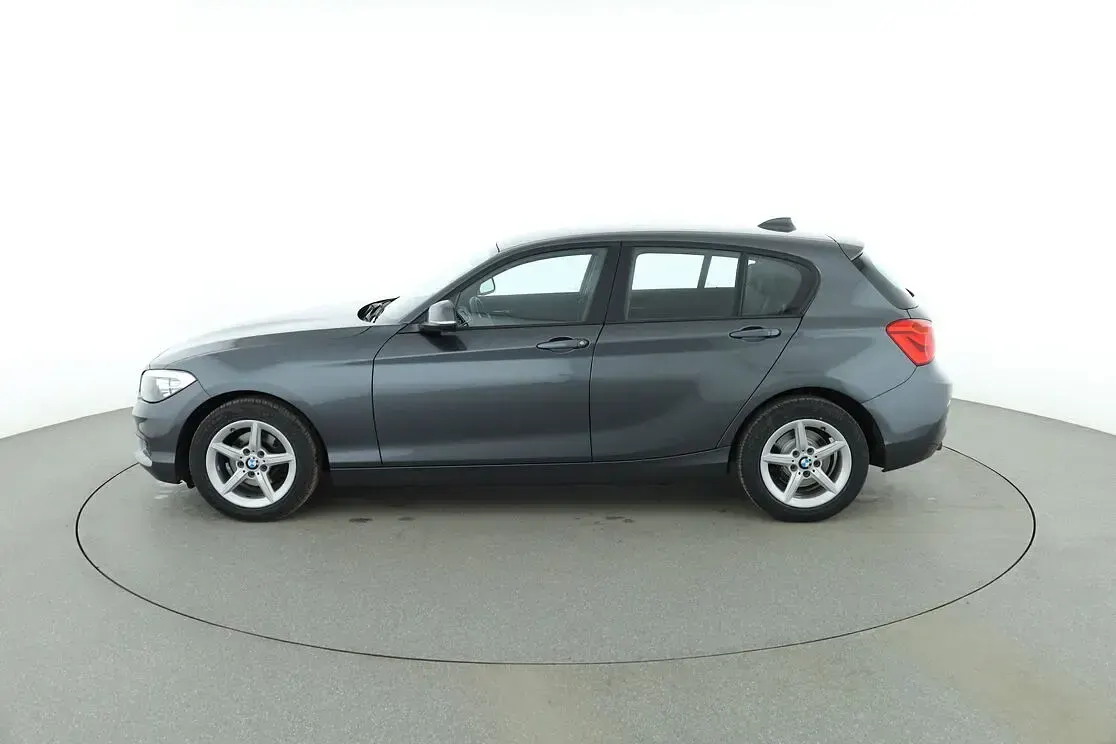 Gebraucht BMW 116 Advantage 109 PS (80 kW) 2016 Grau Kleinwagen