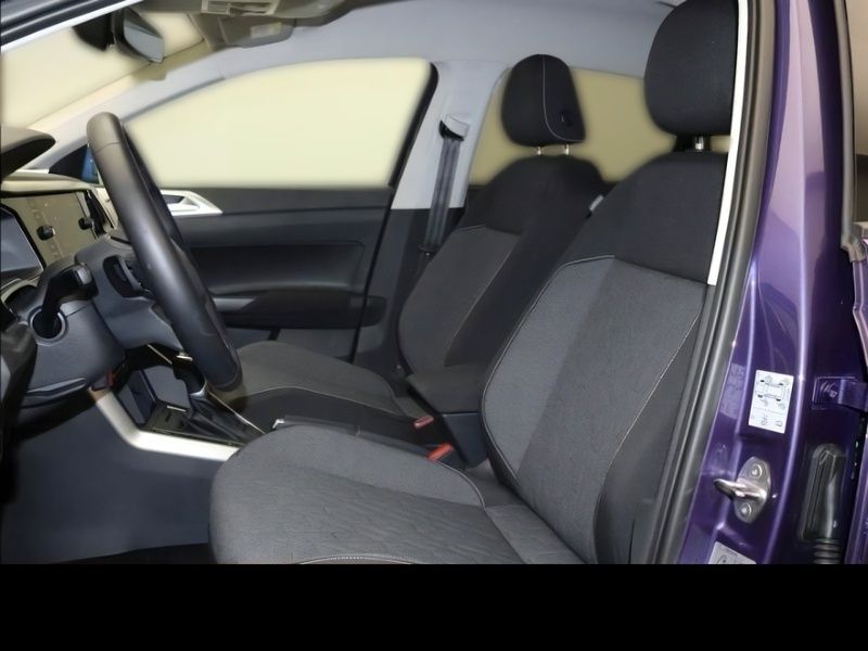 Gebraucht VW Polo Move 110 PS (80 kW) 2023 Violett Limousine