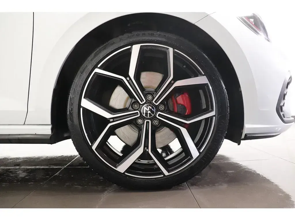 Gebraucht VW Polo Pro 207 PS (152 kW) 2022 Pure white Kleinwagen