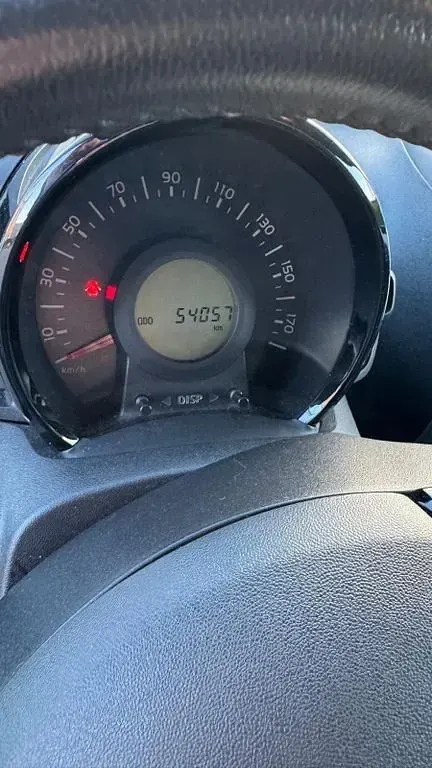 Gebraucht Toyota Aygo X-play 69 PS (50 kW) 2017 Weiß Kleinwagen