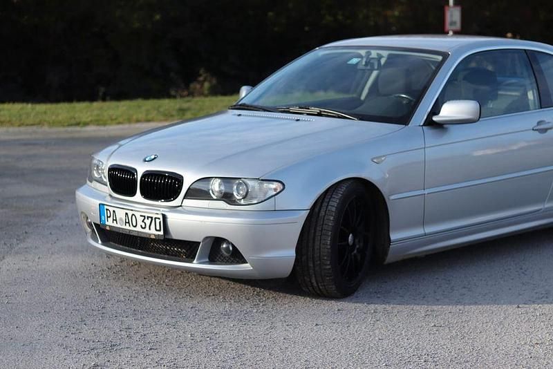 Gebraucht BMW 325 Performance 192 PS (141 kW) 2003 Silber Coupé