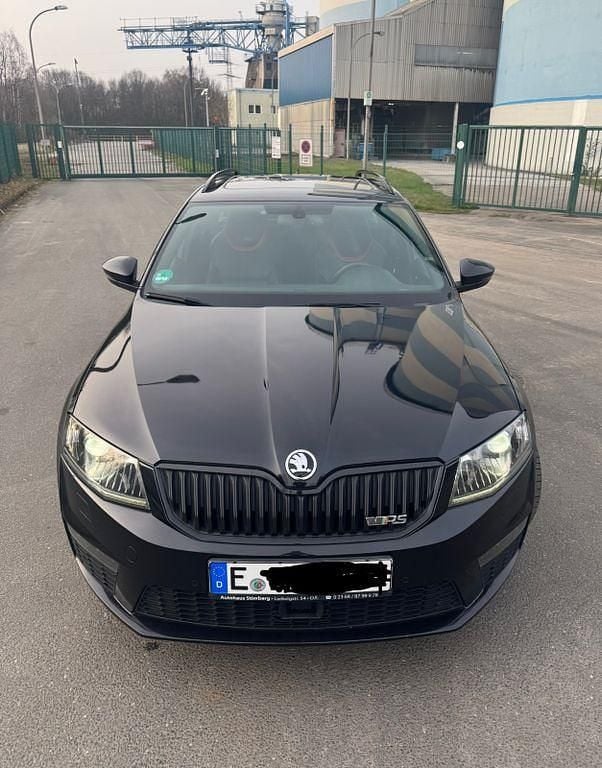 Gebraucht Skoda Octavia vRS 230 PS (169 kW) 2016 Schwarz Kleinwagen