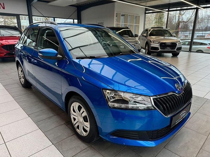 Gebraucht Skoda Fabia Cool Plus 95 PS (69 kW) 2021 Blau Kombi