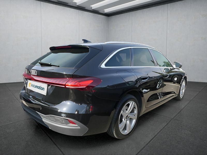 Second-hand Audi A5 S-Line 204 CP (150 kW) 2025 Negru Coupe