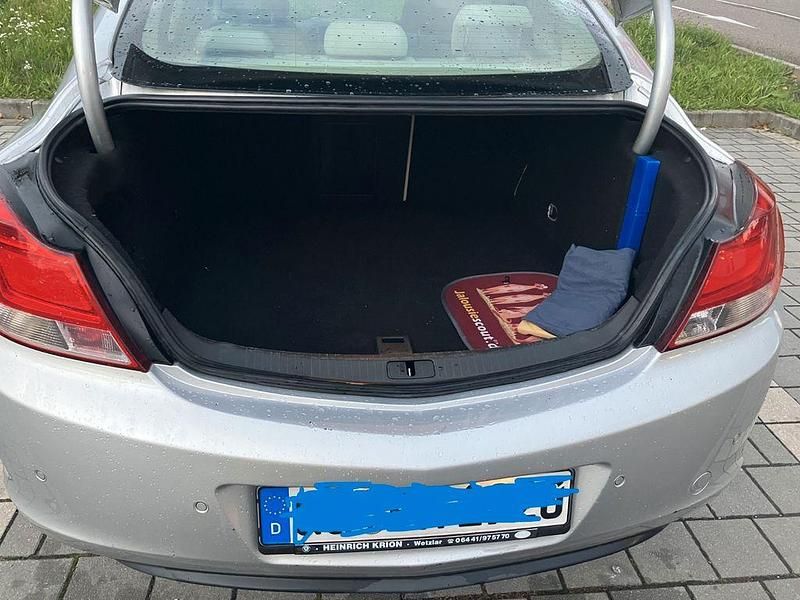 Gebraucht Opel Insignia 116 PS (85 kW) 2009 Grau Limousine