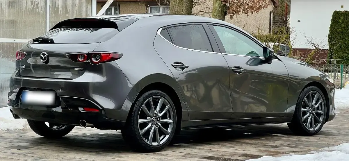 Gebraucht Mazda 3 122 PS (89 kW) 2019 Grau Limousine
